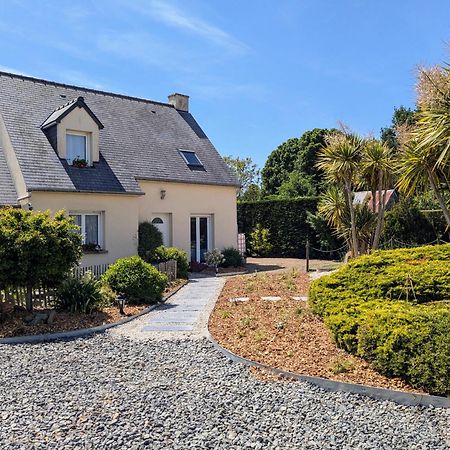 Chambres D'Hotes Chez L'Habitant - Bed & Breakfast Homestay Huisnes-sur-Mer Экстерьер фото